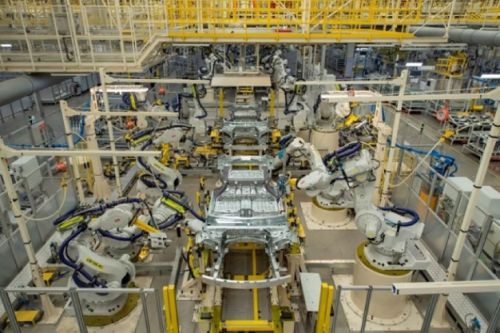 人民日報點贊極氪5G智慧工廠，智能制造與互聯(lián)網(wǎng)服務融合樹立新標桿